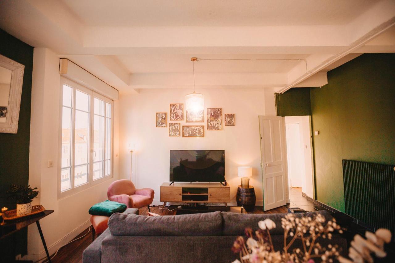 Bel Appartement Avec Cachet Pour 6 Besançon Buitenkant foto