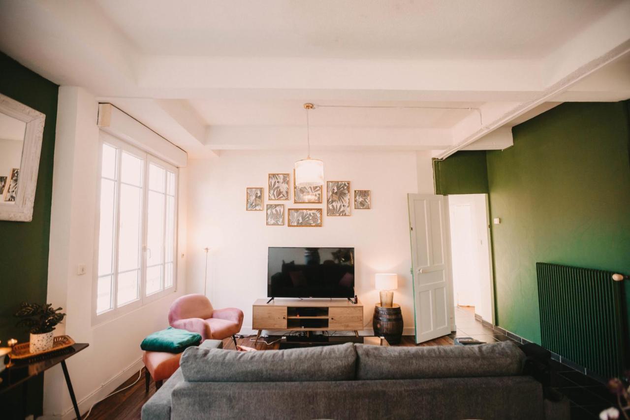 Bel Appartement Avec Cachet Pour 6 Besançon Buitenkant foto